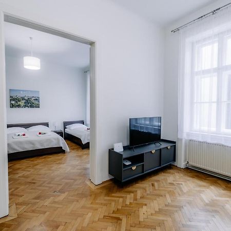 Stylish Vienna Apartment Buitenkant foto